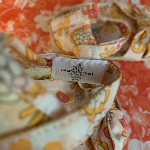 Old Navy Soft Sole pink & Orange Floral Sandals - Picture 5 of 5